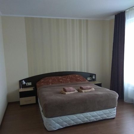 S&M Apartments - Zarichna Kiev Ngoại thất bức ảnh